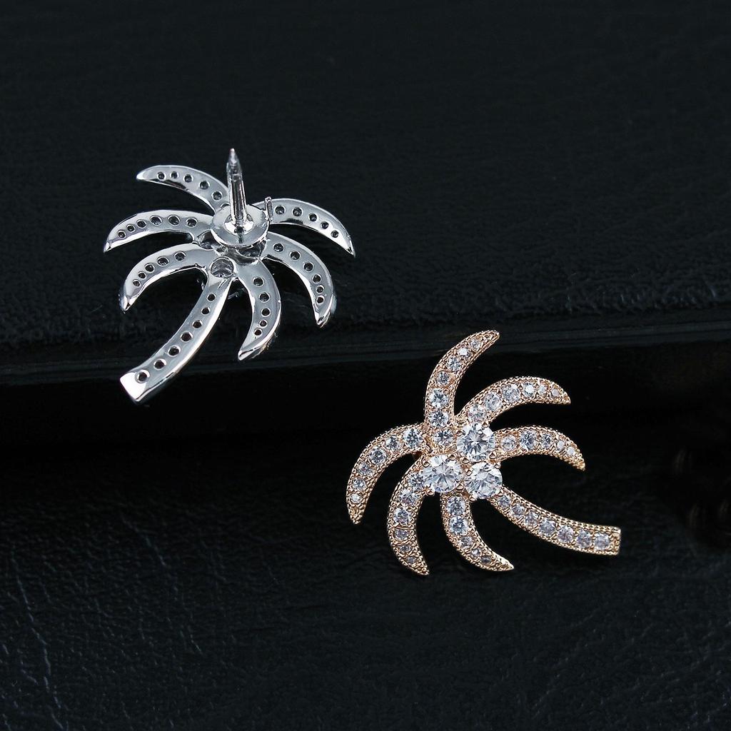 Men's Personalized Coconut Tree Brooch: High-End Zirconia Lapel Pin & Anti-Exposure Button for Women's Shirts
