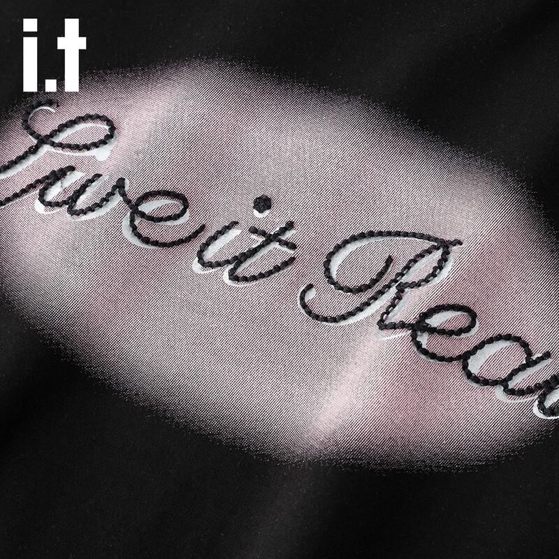 Izzue IT Printed Short Sleeve T-Shirt