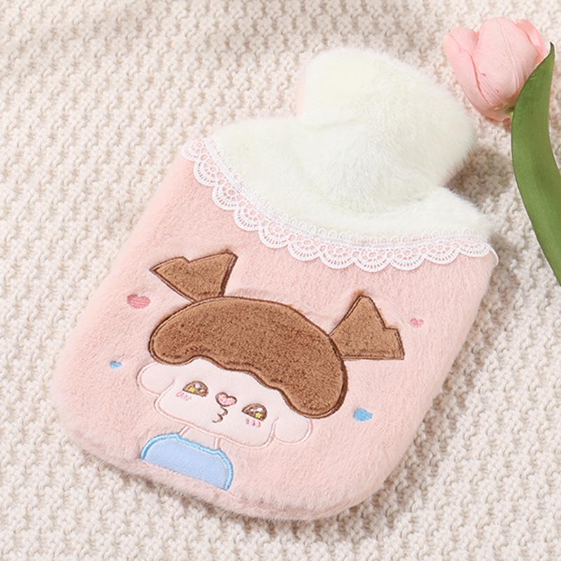 

Large Plush Explosion-Proof Hot Water Bottle - Cozy Hand and Belly Warmer for Dorms