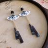 Vintage Fan-Shaped Tassel Earrings, Women'S High-End Personalized Earrings, Versatile Commuting Earrings