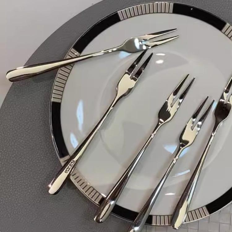 Легкая Роскошь Нержавеющая Сталь Десертная Вилка - Пищевой Класс, Идеально для Детских Тортов и Фруктов Set of 2 Forks - 304