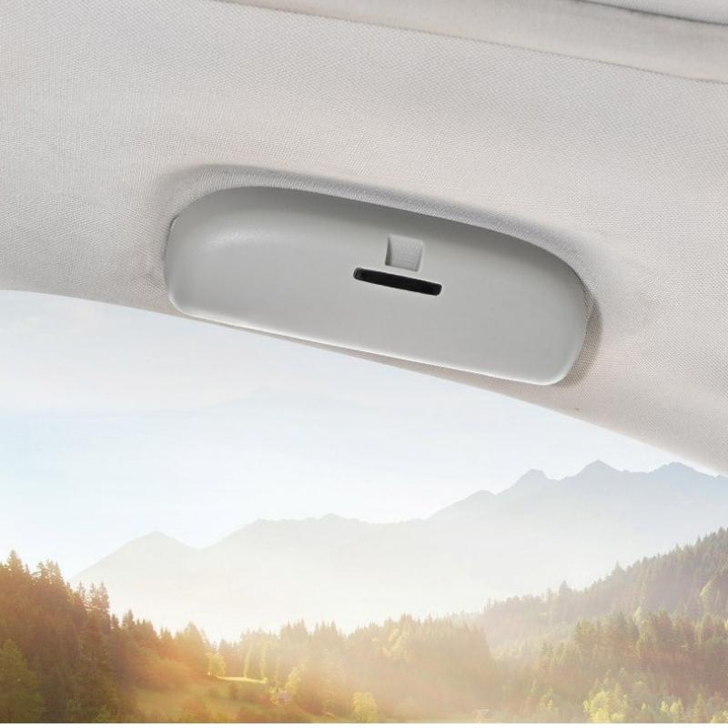 Car Glasses Case for Land Rover Freelander Discovery 3 4 5 Evoque Sunglass Holder Glasses Clip Box Storage Organizer Accessories
