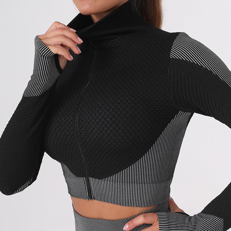 Seamless Ribbed Yoga Jacket & High-Waist Hip-Lift Sport Suit for Women - Quick-Dry Knit for In/Outdoor Wear.