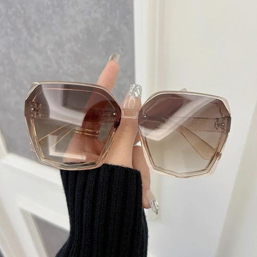 

Stylish Square Sunglasses Women Men Classic Retro Fashion Glasses Casual Female Male Other