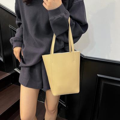Summer Shoulder Bag Women's New Simple and Versatile Large-capacity Underarm Bag Fashionable Bucket Bag