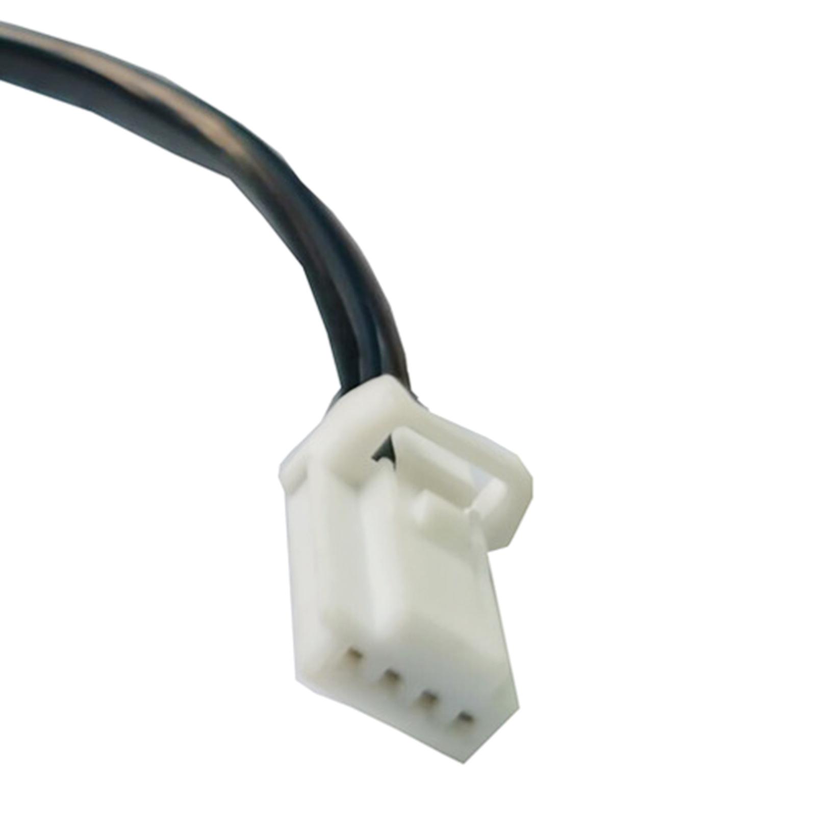 Кнопка открывания замка крышки багажника — фото 4