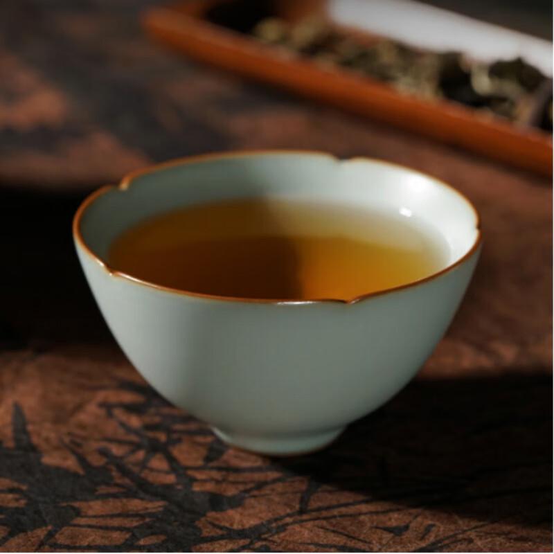 Ru Ware Sky Blue Crackle Glaze Master Tea Cup