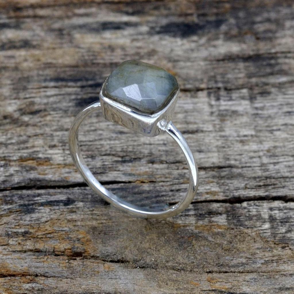 Labradorite 925 Sterling silver Ring, Natural Gemstone Handmade Women Boho Ring