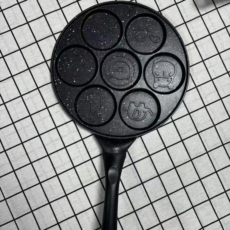 7-Hole Animal Cartoon Non-Stick Breakfast Frying Pan
