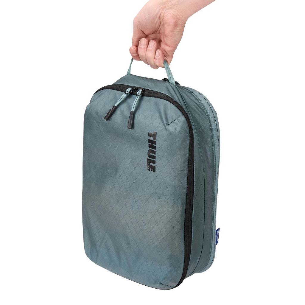 Thule Clean/Dirty Packing Cube Bag-in-Bag, Pond Gray, 3205118