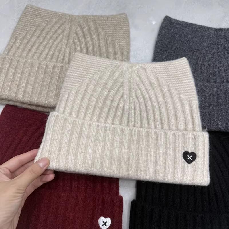 South Korea autumn and winter new striped love embroidered wool hat big head circumference showing face small knitted hat