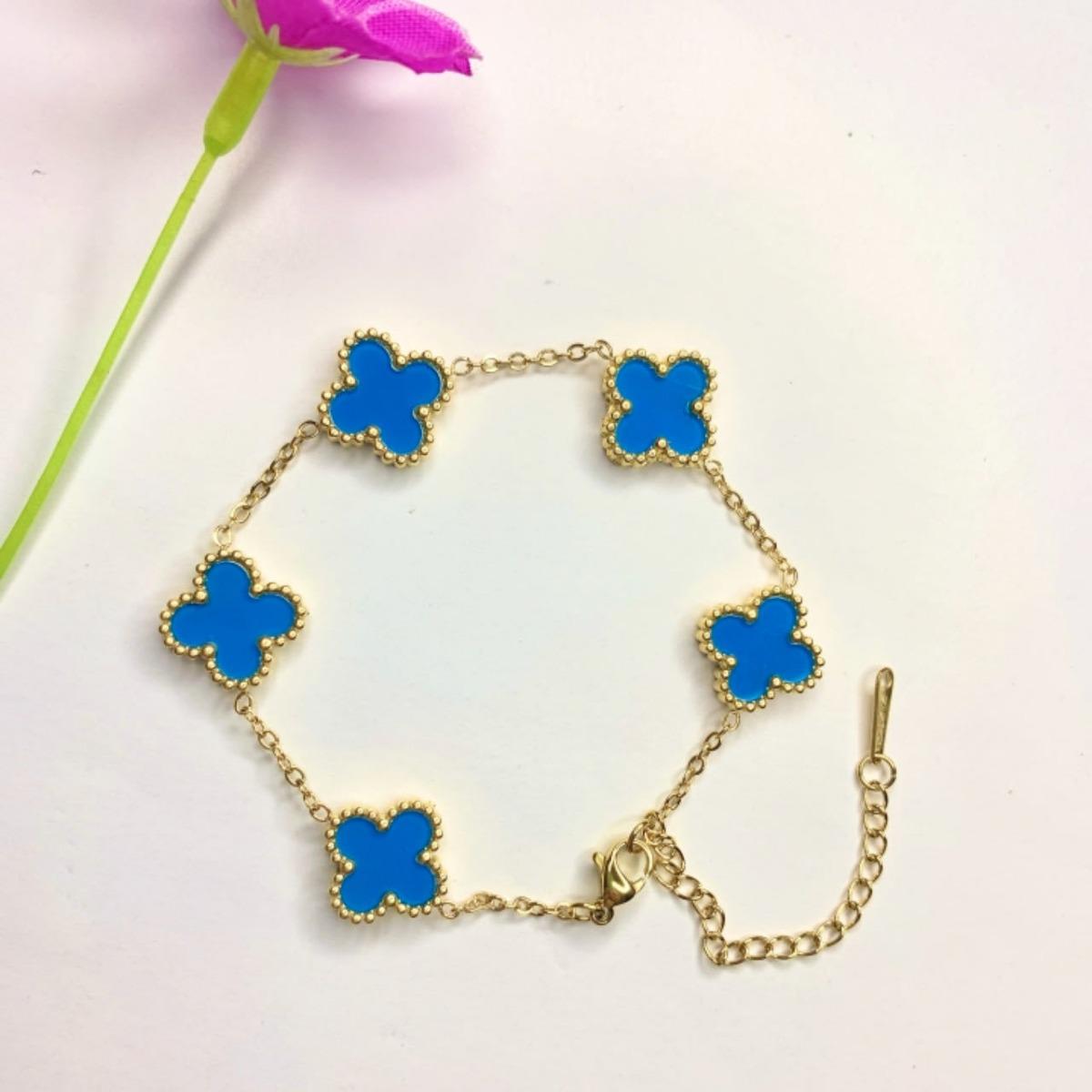 

Титановая сталь, новый браслет с четырьмя листьями клевера, женский двухсторонний браслет с изображением счастливой травы и пяти цветов из перламутра 18K