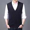 Middle-aged Men's Cardigans with Wool Vests Are Fashionable and Casual, and Their Father's Vest Tops, Sweaters and Vests Are Worn Inside.