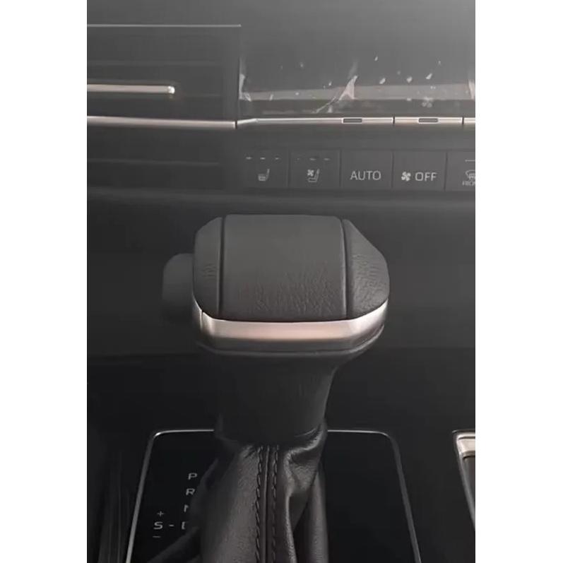 New Original Leather Automatic Gear Shift Knob For Toyota Sienna Granvia 2024 2025 Gear Ball Head