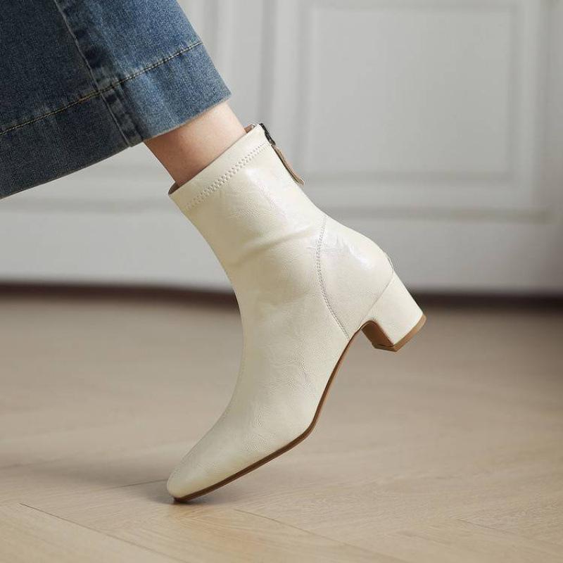 Podzimní a zimní dámské kožené boty jednobarevné střední podpatek velká velikost dámské boty nové všestranné zadní zip gumová podrážka středně vysoké holínky Martin