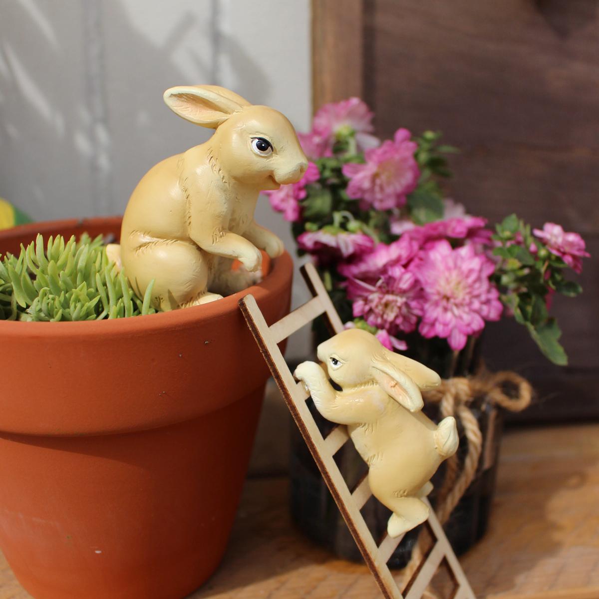

2-piece set of rabbits climbing stairs, Easter bunny. Inspirational rabbits, bonsai decorations, animal ornaments, family gifts