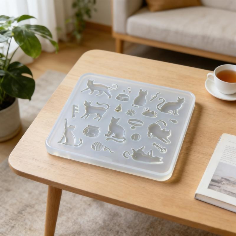 Pet Themed Rectangular Silicone Mould With Lovely Cats Pattern For Homemade Treats And Craft