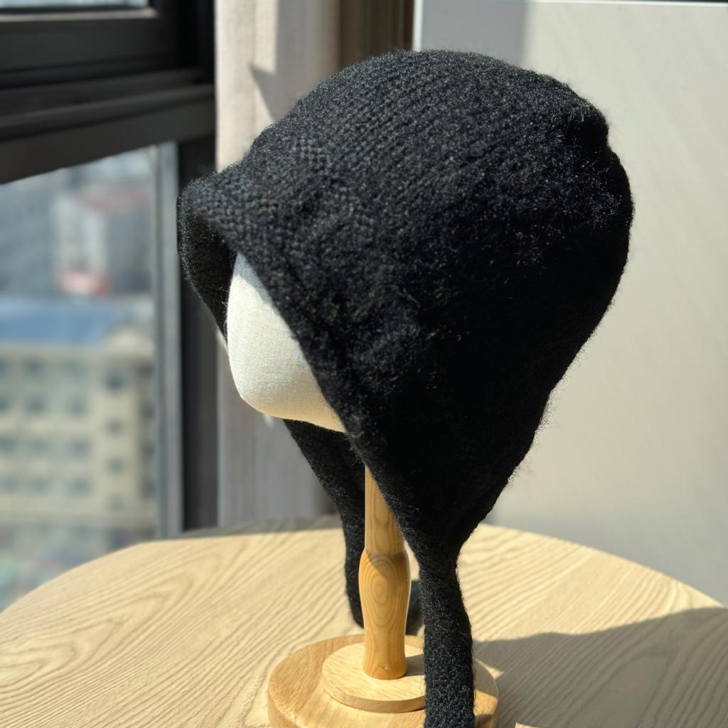 New Large Head Circumference Hat for Women Autumn and Winter Windproof Woolen Hat with Straps Ear Protection Hat Warm Knitted Hat Trendy