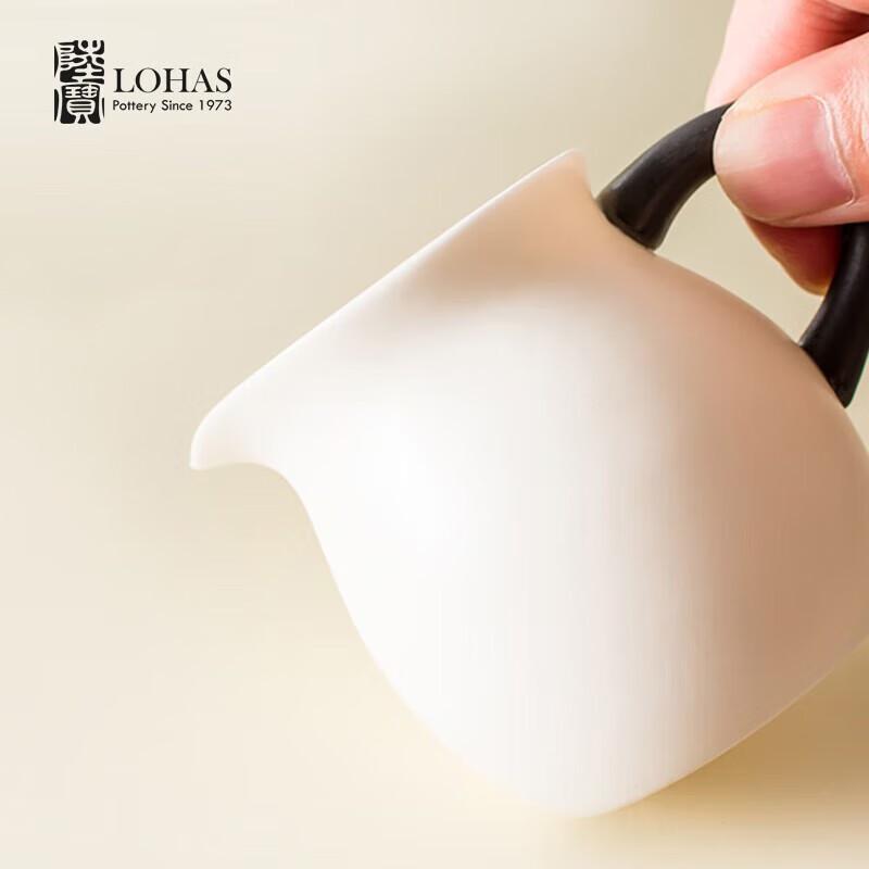 Lu Bao White Porcelain Peony Tea Set