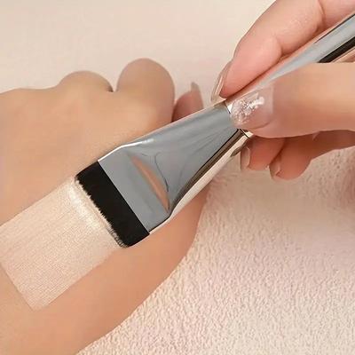 1PCS Lightweight Ultra-thin Foundation Brush, Thin and Non-powder Flat Head Mask Brush, Traceless Concealer Liquid Foundation Makeup Brush