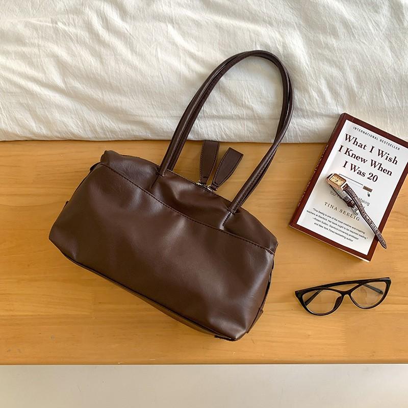 

Korean Style Lazy-style Large-capacity Soft Leather Tote Bag Women s 2024 New Commuter Casual Fashion Trendy Handbag коричневий