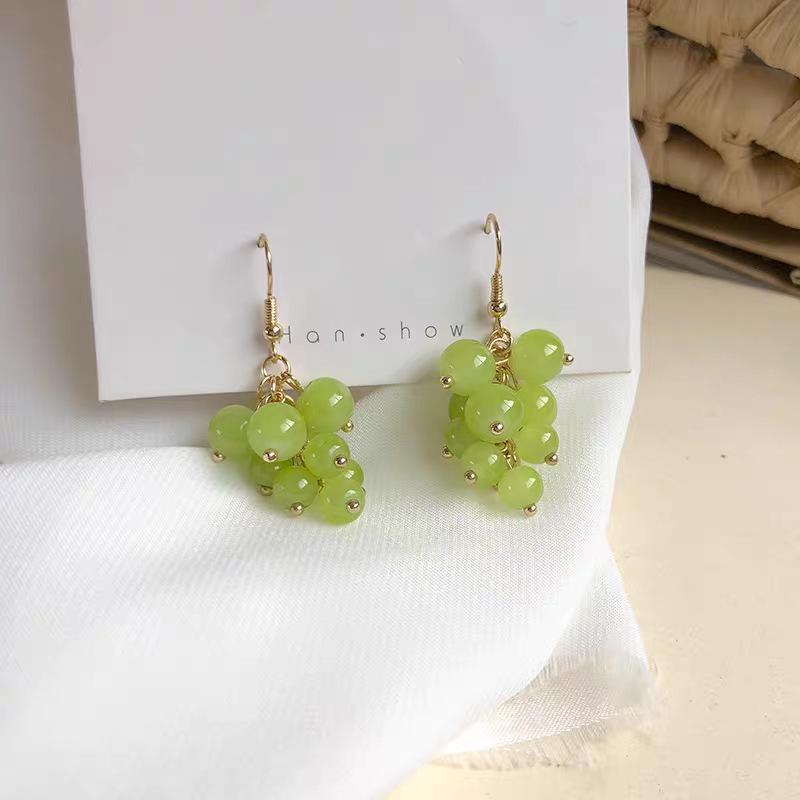 2020 Summer Fresh Green Bead Tassel Grape Drop Earrings - Mori Style