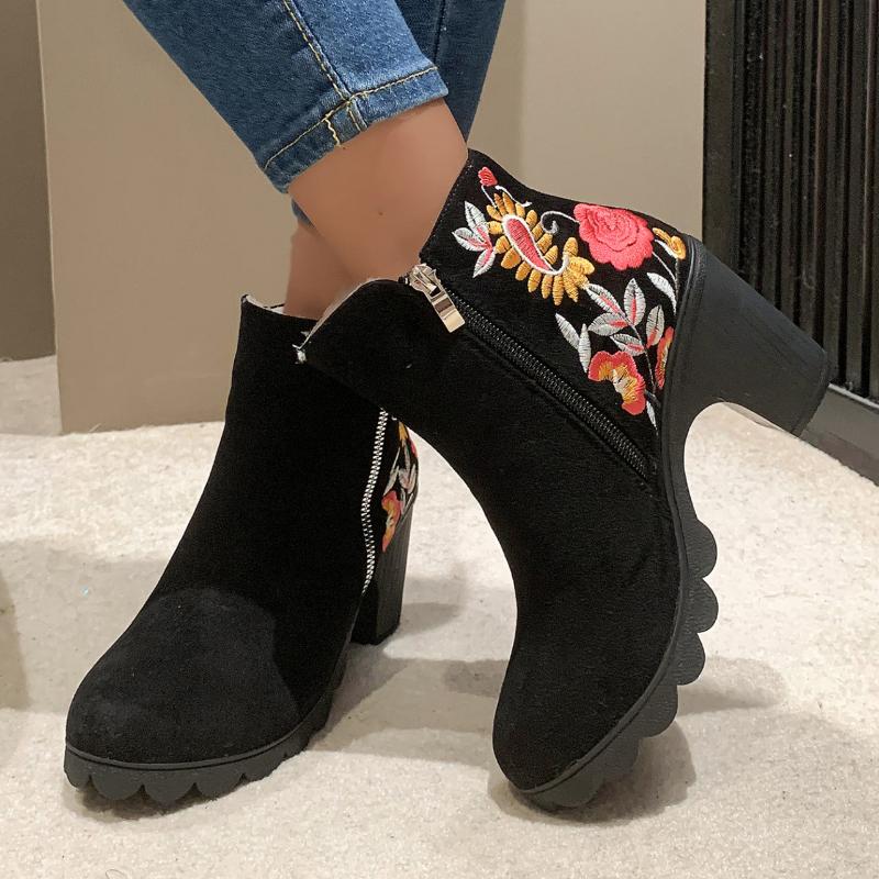 Ladies Shoes 2024 Hot Sale Side Zipper Women's Boots Winter Suede Round Toe Mixed Colors Short Barrel Chunky Heel Fashion Boots