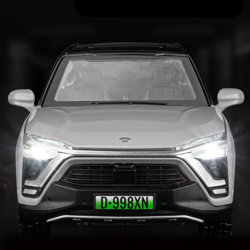 1:32 NIO ES8 SUV Alloy Electric Vehicles Model Diecasts Metal New Energy Car Model Simulation Sound and Light Childrens Toy Gift