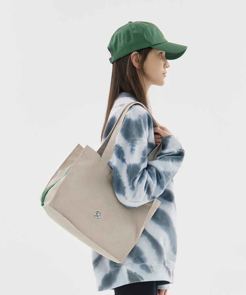 Undei Lunasol Two-Way Bag Beige