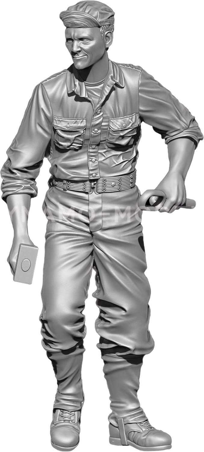 Dynamo Models WW2 US Army Tank Mechanic 1 Resin Kit DYN35203 1/35 (Figure)