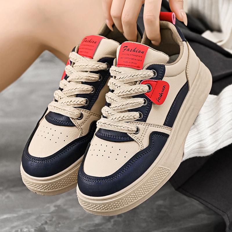 2025 Spring Little White Shoes New Korean Version Ins Female Students Heightening Platform Sports Board Shoes Casual Shoes Women's Trendy Shoes