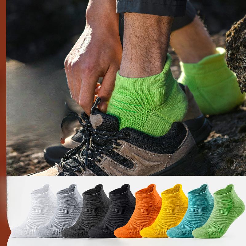 

Men s Basketball Running Outdoor Sweat Absorption Deodorizing Antibacterial Sports Non Slip Towel Bottom Short Tube Socks 1 pair зелений