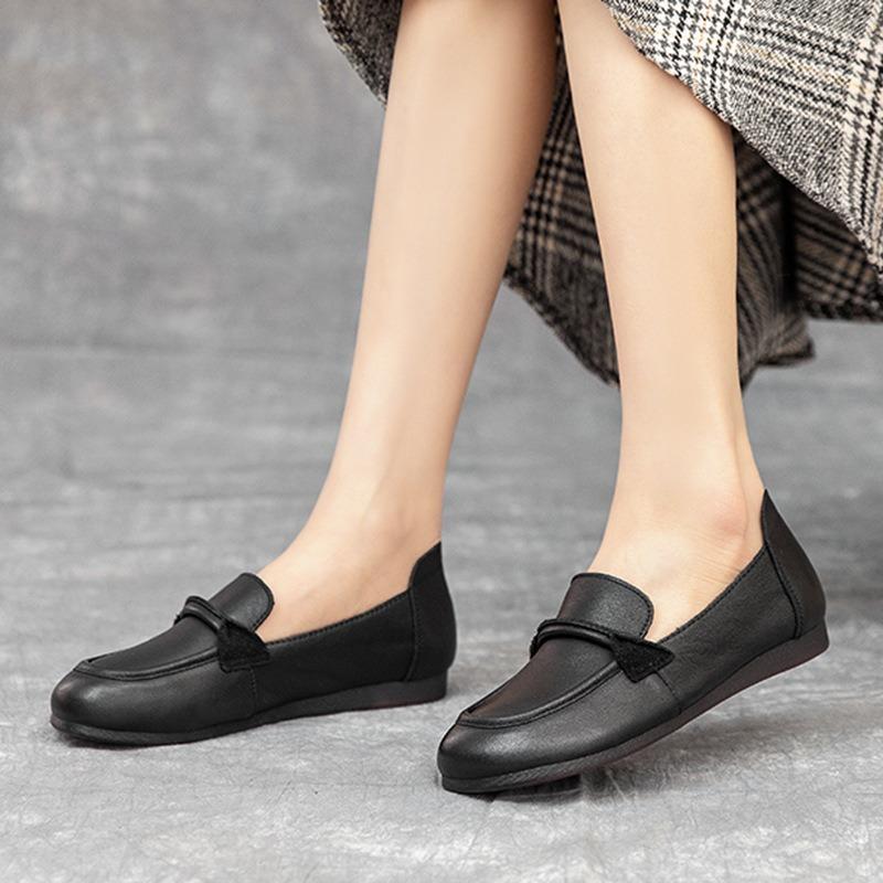 Single Shoes Women's New Spring Casual Flat-soled Small Leather Shoes, the First Layer of Cowhide Retro and Comfortable One-pedal Mother Shoes