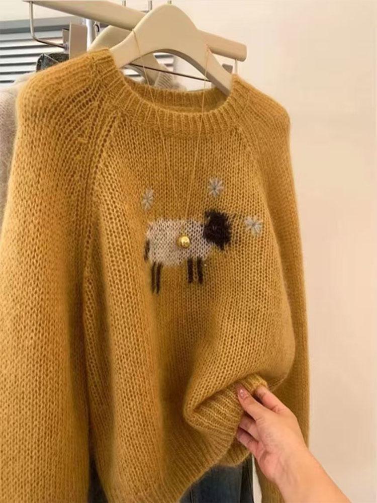2026 Trendy Cartoon Jacquard Round Neck Women's Sweater: Soft, Loose, Versatile, Age-Reducing Wool for Autumn-Winter.