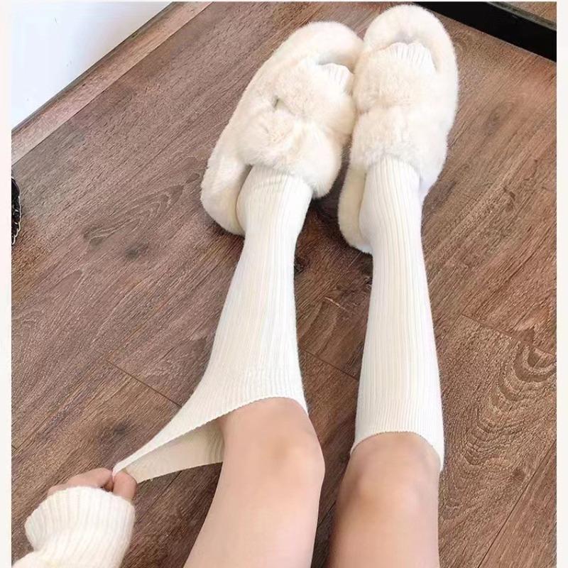 Podzimní a zimní dámské pletené ponožky Jednobarevné Svislé pruhy Teplé ponožky ke kolenům Harajuku Fashion Lolita Socks