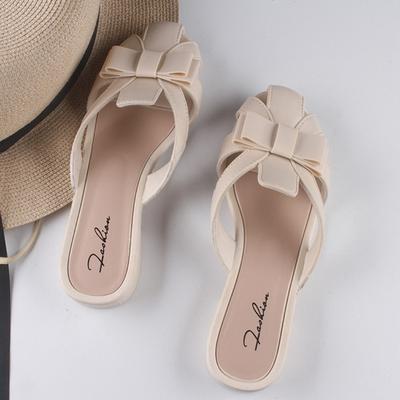 Fashion Slippers Women's 2025 Summer New Hollow Solid Color Square and Casual Versatile Outer Wear Fashion Cool Slippers Women's