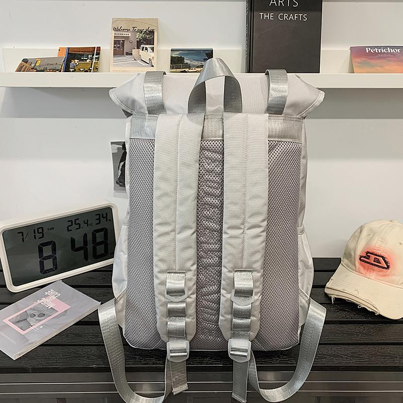 Outdoor-Rucksack mit großer Kapazität Campus-Schulranzen für Studenten Sportlicher multifunktionaler Reiserucksack