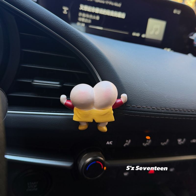 

Crayon Shin-Chan Butt Creative Funny Car Air Vent Aromatherapy Diffuser Stone Light Fragrance Car Accessories New Car Gift Xiaoxin Pp
