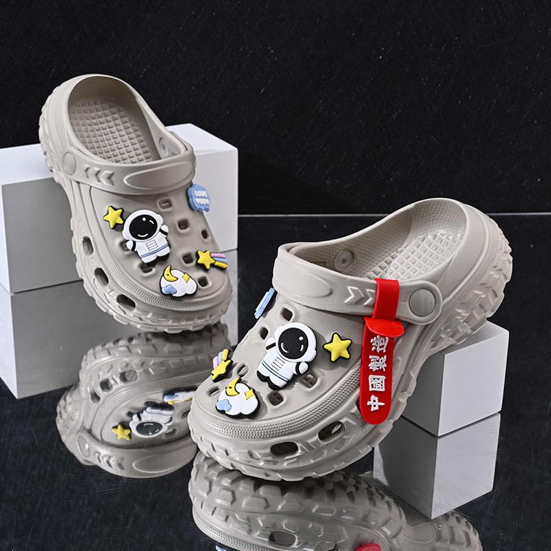 Summer Kids Cartoon Eva Clogs For Boys And Girls Breathable Non-slip Beach Shoes In Various Colors And Sizes For Outdoor Fun