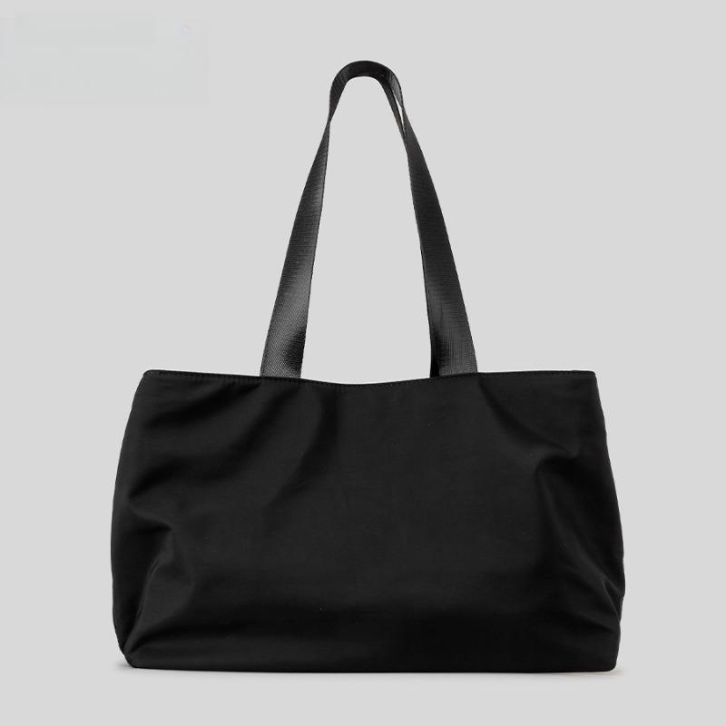 Large-Capacity Lightweight Nylon Tote Bag Water-Resistant Minimalist Stylish Shoulder Bag Practical Daily Commute Casual Tote