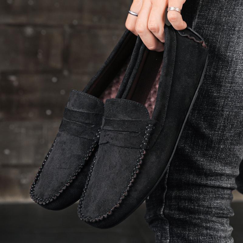 Fashion Lightweight Suede Men Casual Shoes Lazy Shoes Male Breathable Slip-on Mens Driving Shoes Comfortable Loafers Moccasins