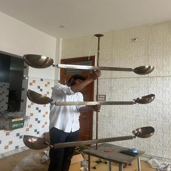 Mid-Century Modern Brass Adjustable Arm Sputnik Chandelier Six-Light Ceiling Fixture Lighting For Hall, Living Room