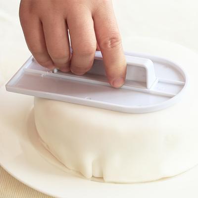1pc Cake Turntable Accessories DIY Multifunctional Cake Cream Smoother Set Plastic Scraper Baking Tool