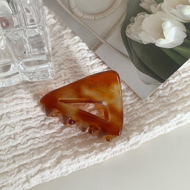 Korean New Fashion 2.5cm Mini Triangle Hollow Colorful Hair Clip Simple Advanced Acetic Acid Shark Clip Hair Accessories