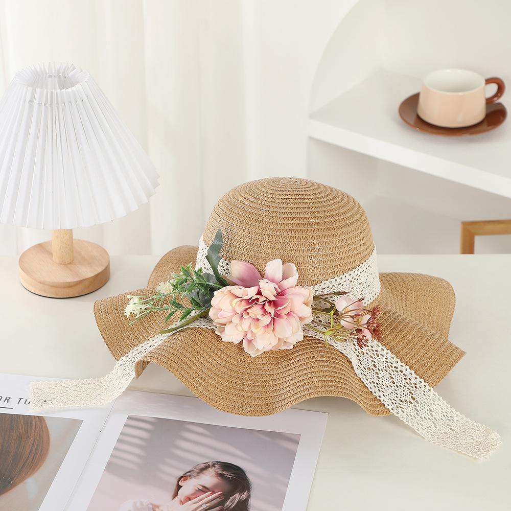 Early spring new beach travel sunscreen hat fashionable flower summer UV protection sunshade straw hat