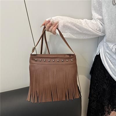 Tassel Rivet Large-capacity Bag Women's New Women's Bag Simple and Popular Women's Shoulder Bag Simple Messenger Bag
