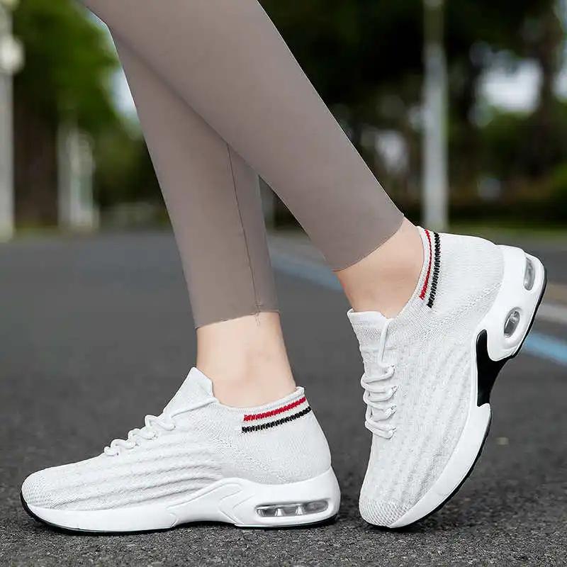 Fashion PU Leather With Lacing Casual Shoes For Women Woman Low Boots Designer Luxury Woman Sneakers Sport Aestthic Loffers School