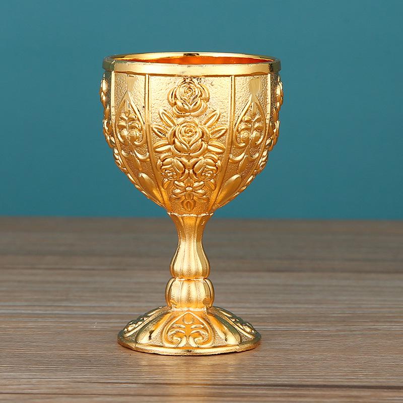 Elegant Vintage White Wine Toast Glass - Durable, High-Value, Retro Style