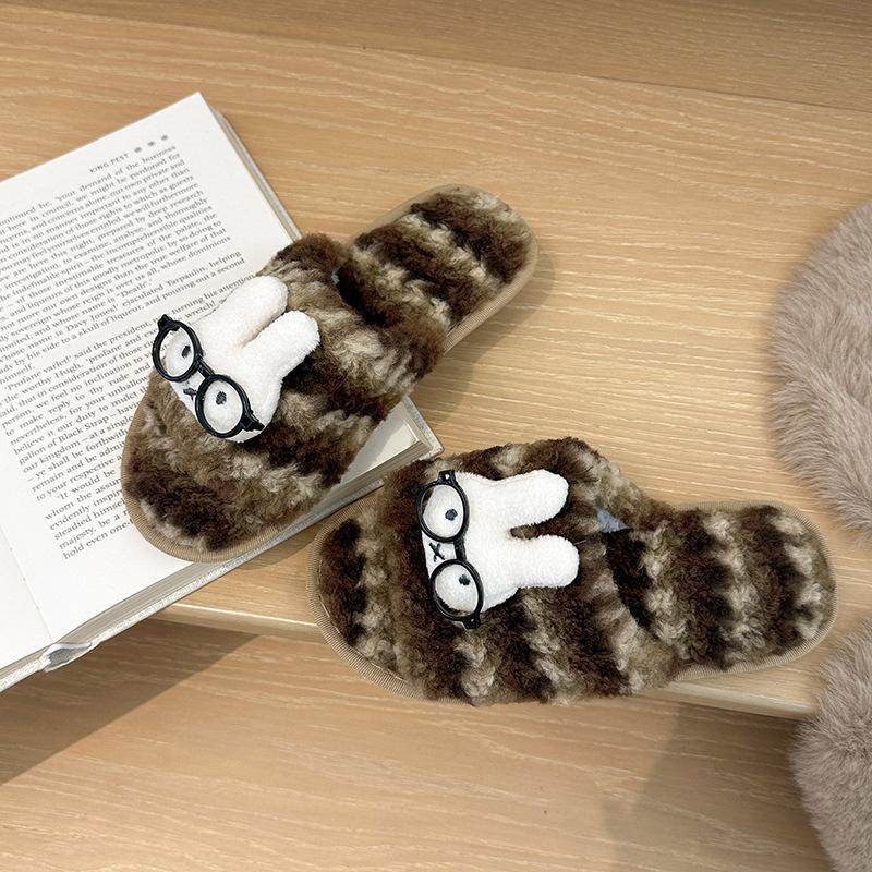 Cute cartoon bunny leopard print fluffy shoes for women's 2025 autumn and winter new models, warm and comfortable one-word cotton slippers