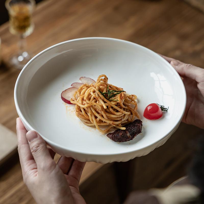 Retro Style Simple Ceramic Deep Plate High Sense Household Dish Round Pure White Restaurant Steak Pasta Plate Tableware